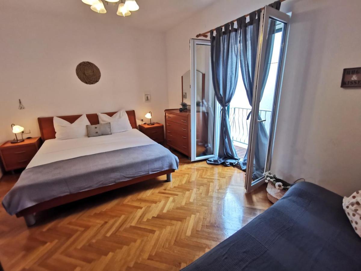 Villa Mira Bol Exteriör bild